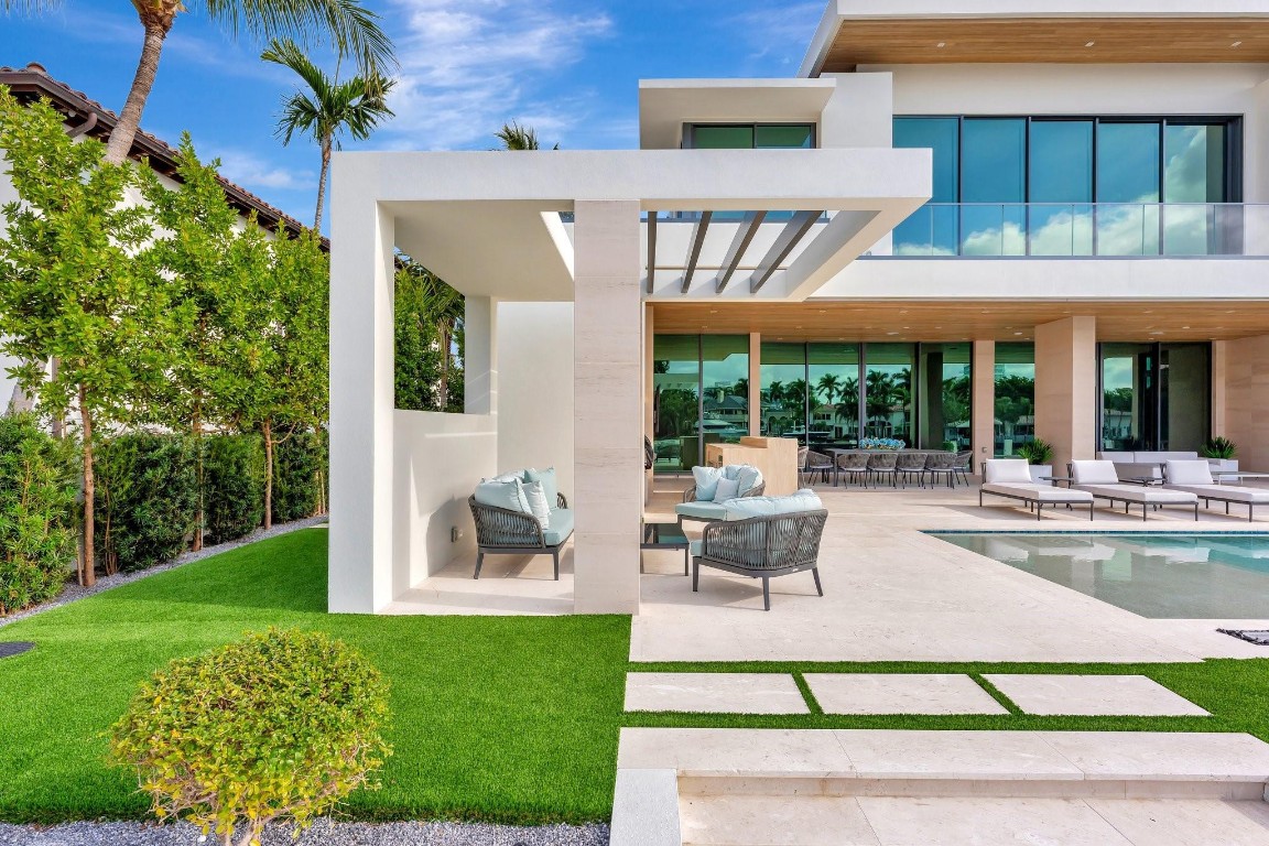 Del Lago Isle 42-2 B - Residential