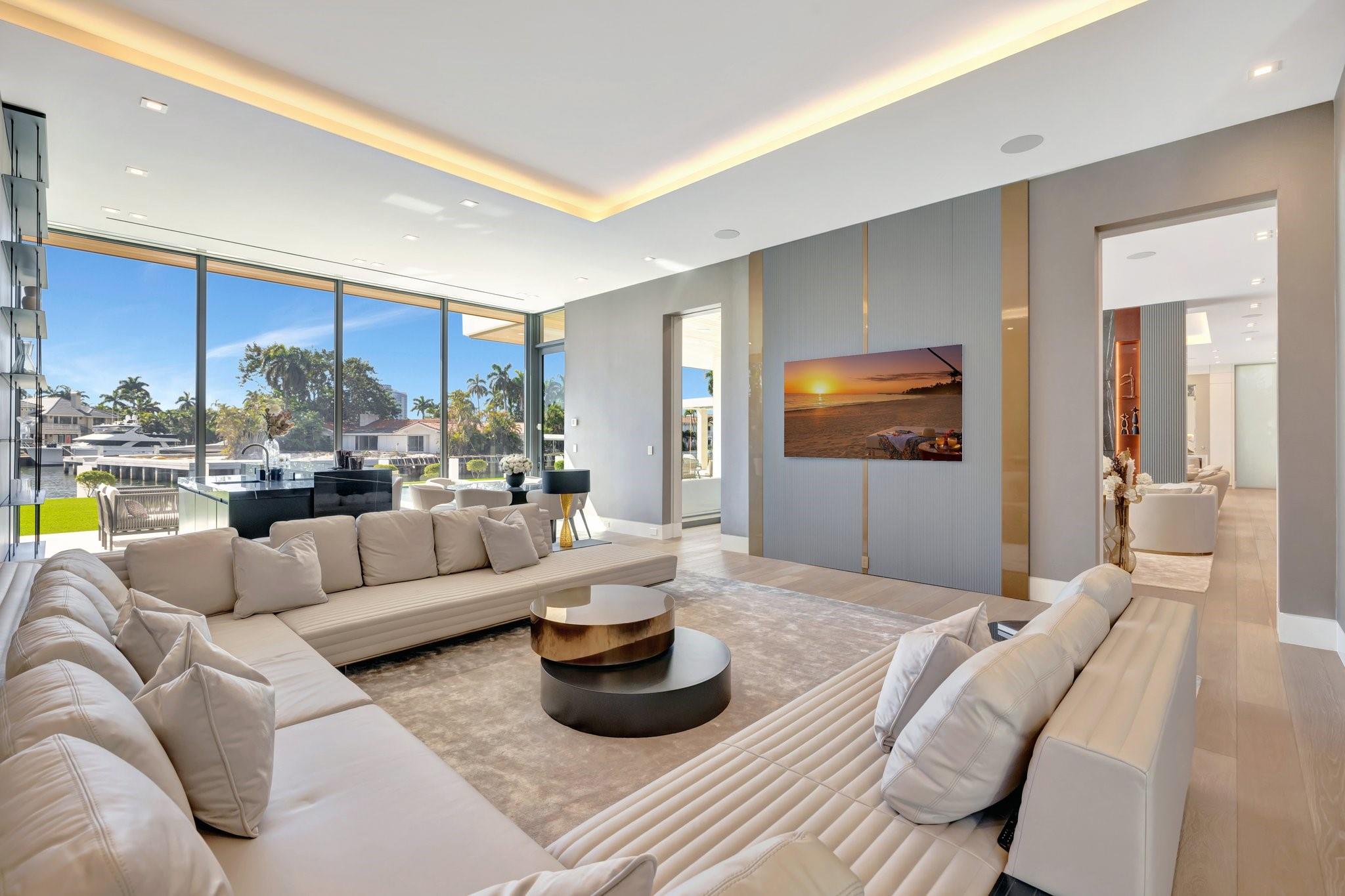 Del Lago Isle 42-2 B - Residential