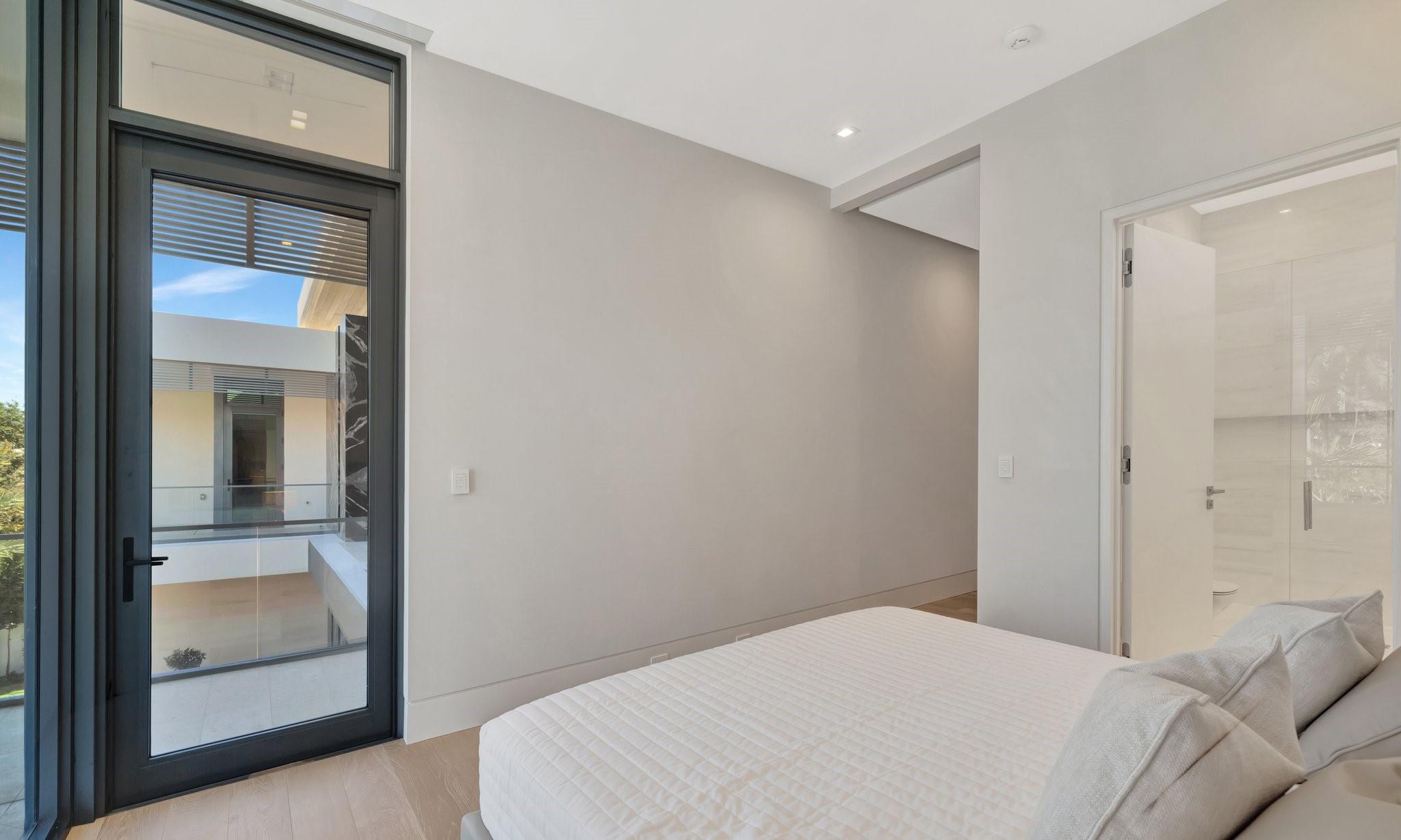 Del Lago Isle 42-2 B - Residential