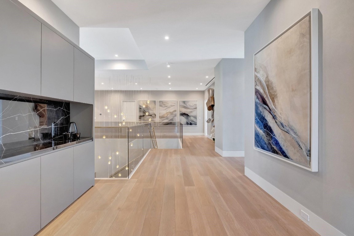 Del Lago Isle 42-2 B - Residential