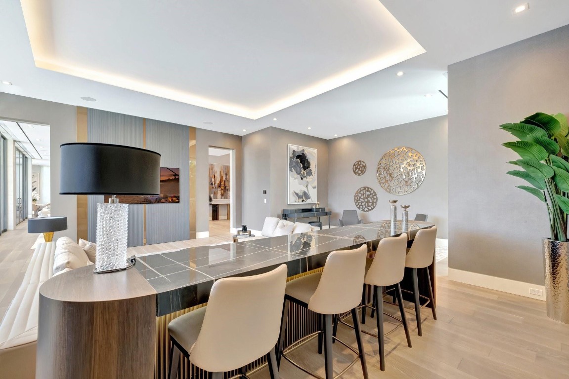 Del Lago Isle 42-2 B - Residential