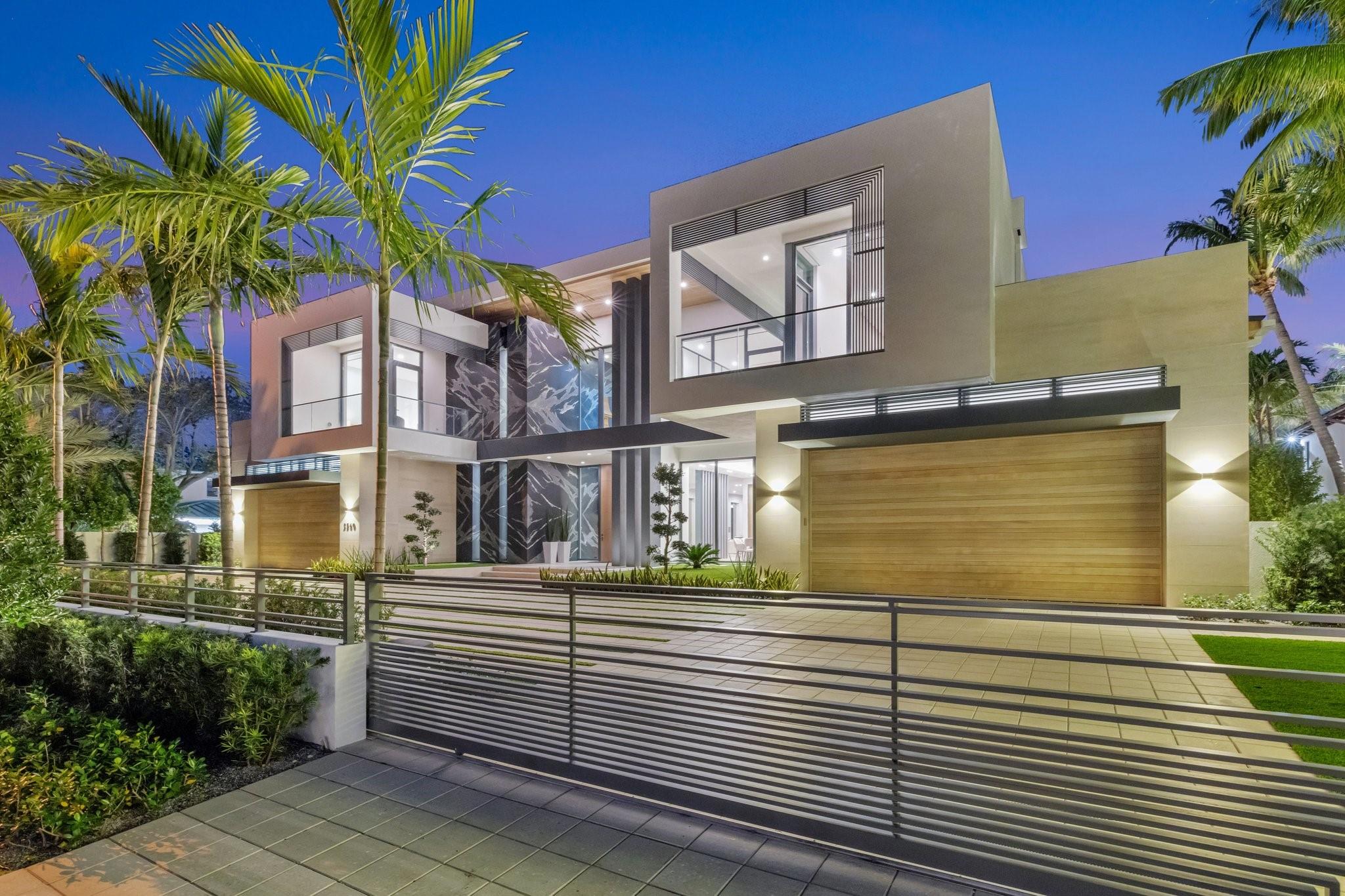 2560 Del Lago Dr