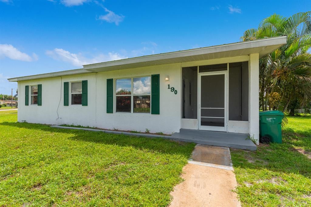Photo of 190 SE Solaz Avenue, Port Saint Lucie, FL 34983 (MLS # R10735736)