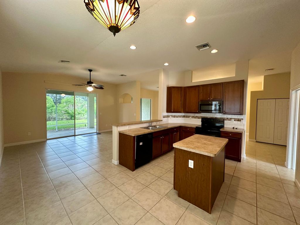 Photo of 2835 W Brookfield Way, Vero Beach, FL 32966 (MLS # B26026714)