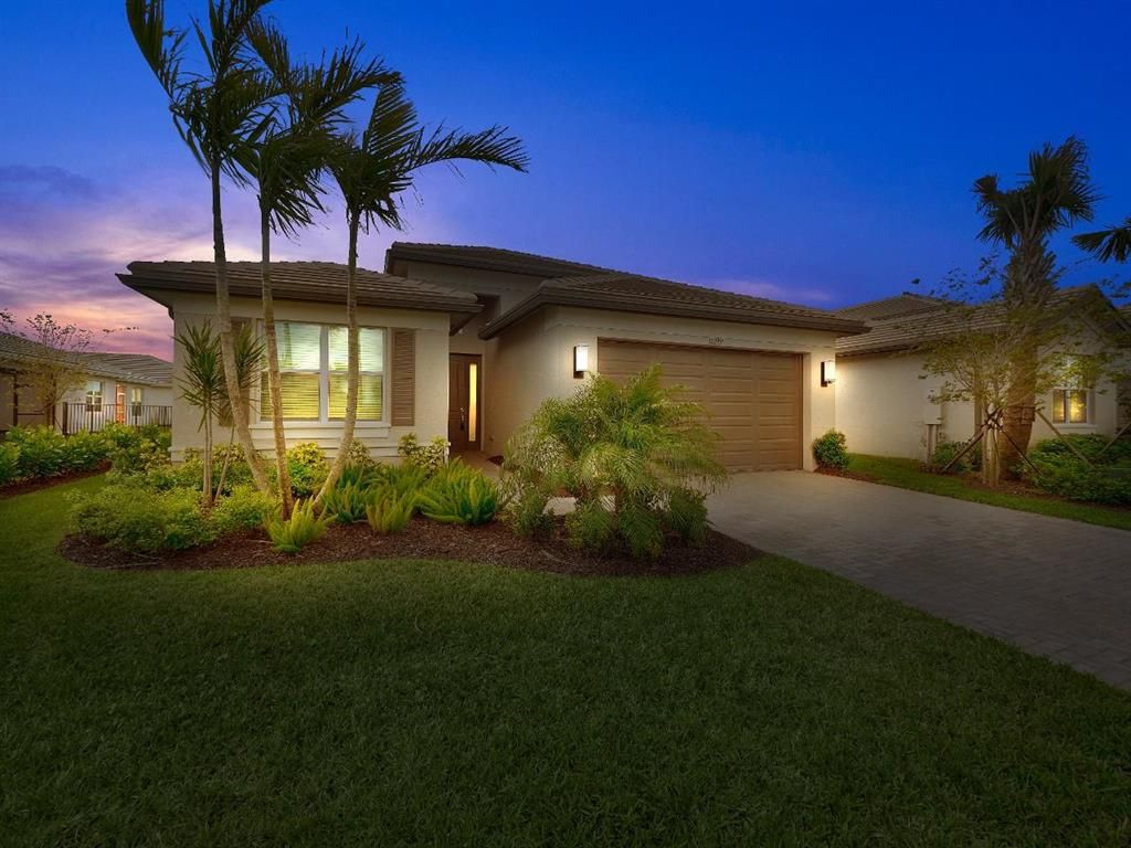 Photo of 12229 SW Jasper Lake Way, Port Saint Lucie, FL 34987 (MLS # R10701879)