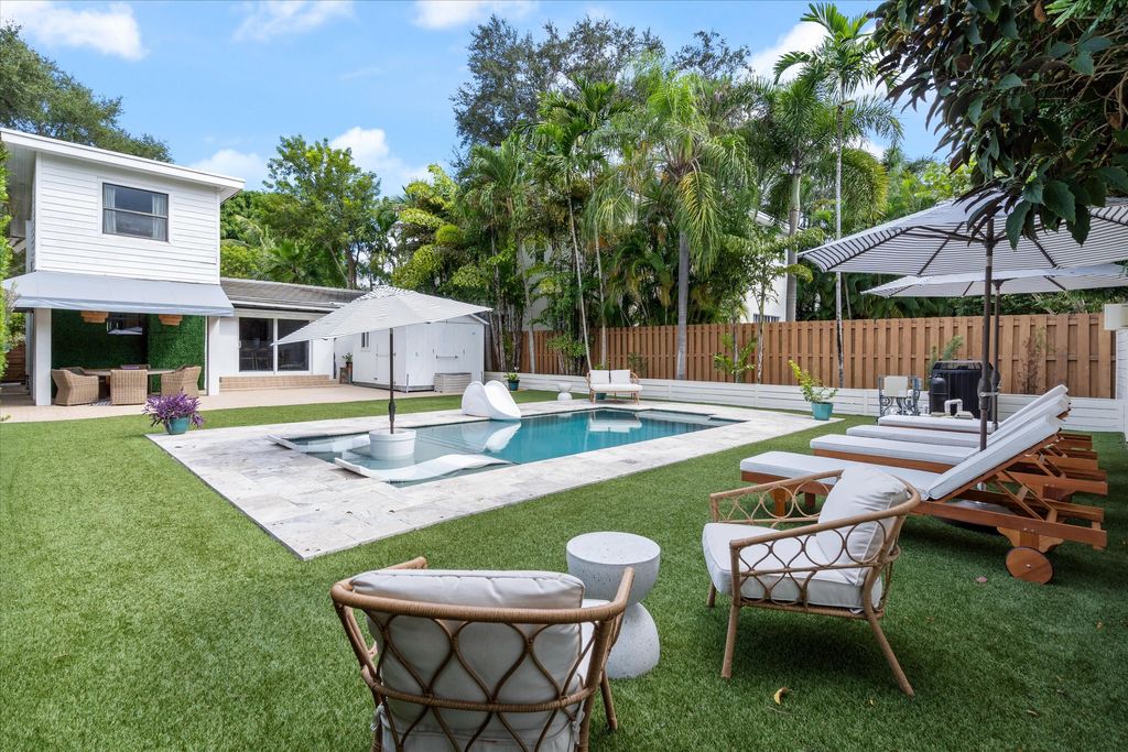 Photo of 1606 SE 1st Street, Fort Lauderdale, FL 33301 (MLS # R10927046)