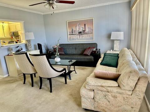 30 Suffolk A Boca Raton FL 33434