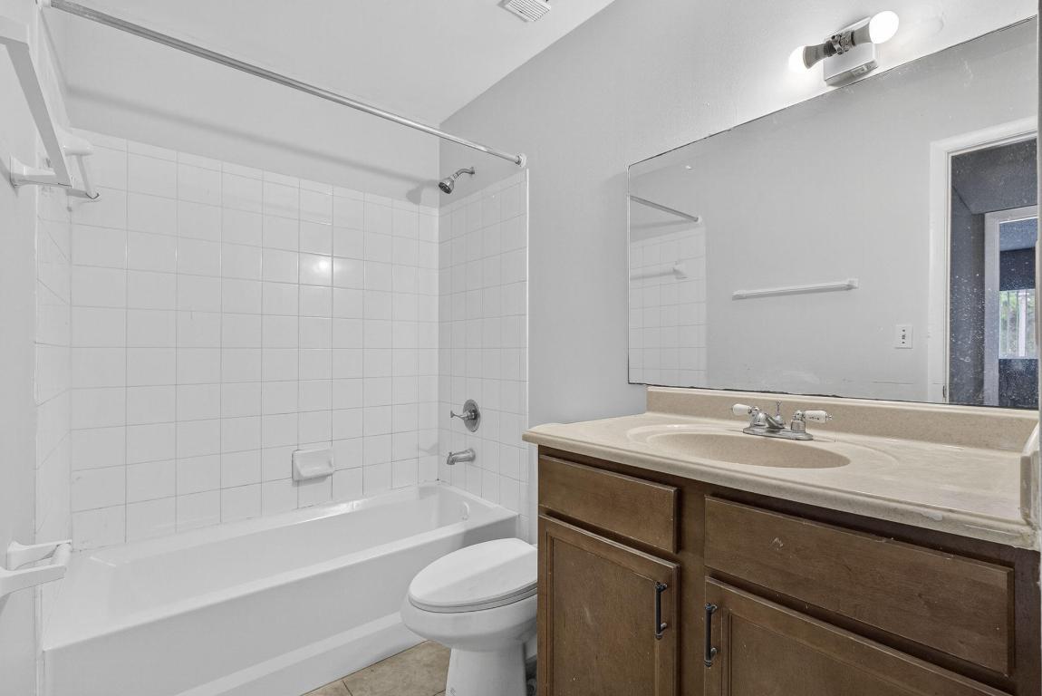 ST ANDREWS PALM BEACH CON - Residential