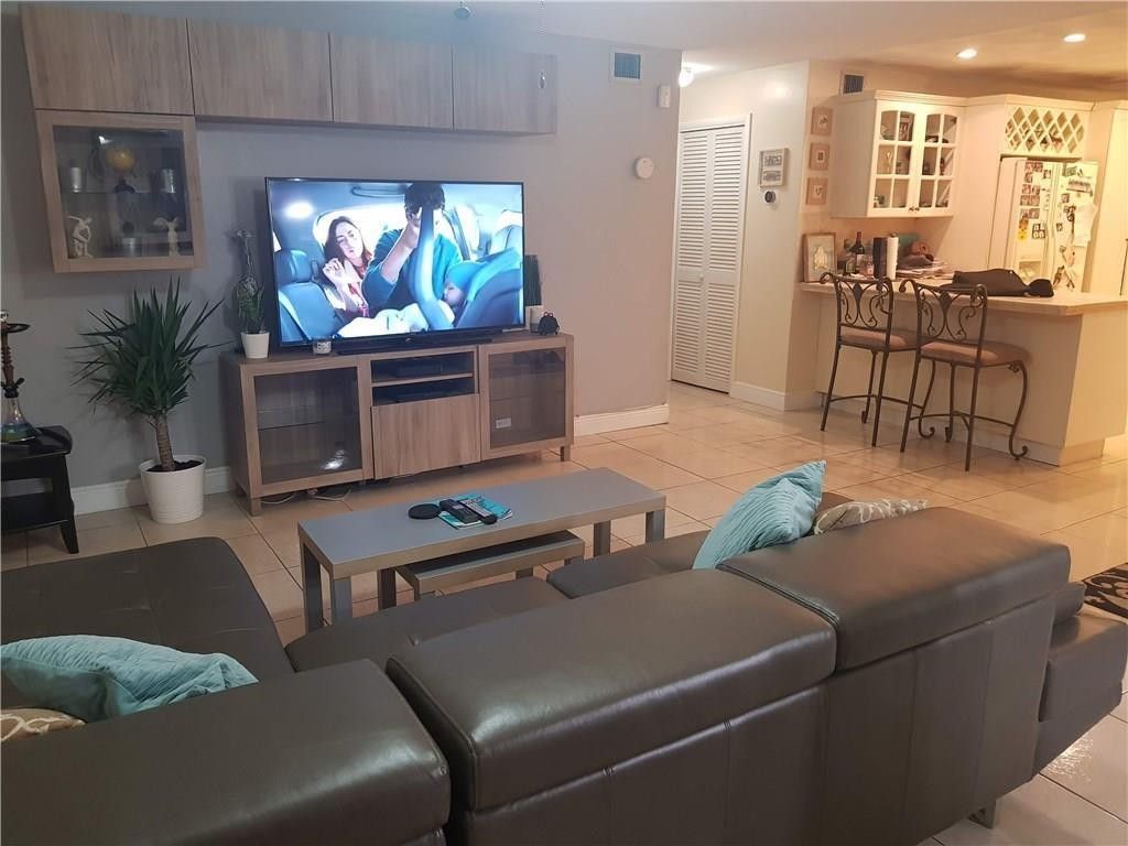 Photo of 2210 Taylor Street #207, Hollywood, FL 33020 (MLS # F10554371)