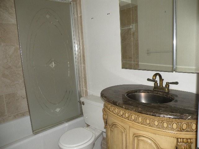 COLONIAL RIDGE - Residential