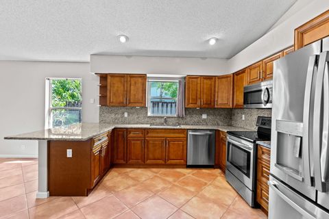 Tiny photo for 125 Saratoga Boulevard E, Royal Palm Beach, FL 33411 (MLS # B26054584)