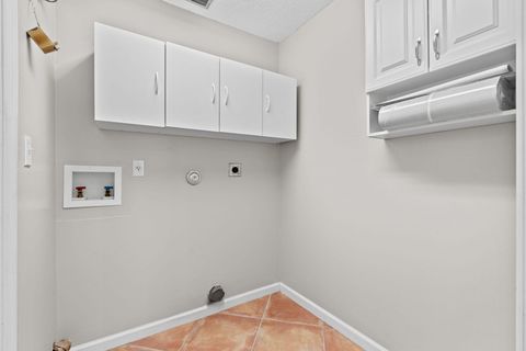 Tiny photo for 125 Saratoga Boulevard E, Royal Palm Beach, FL 33411 (MLS # B26054584)