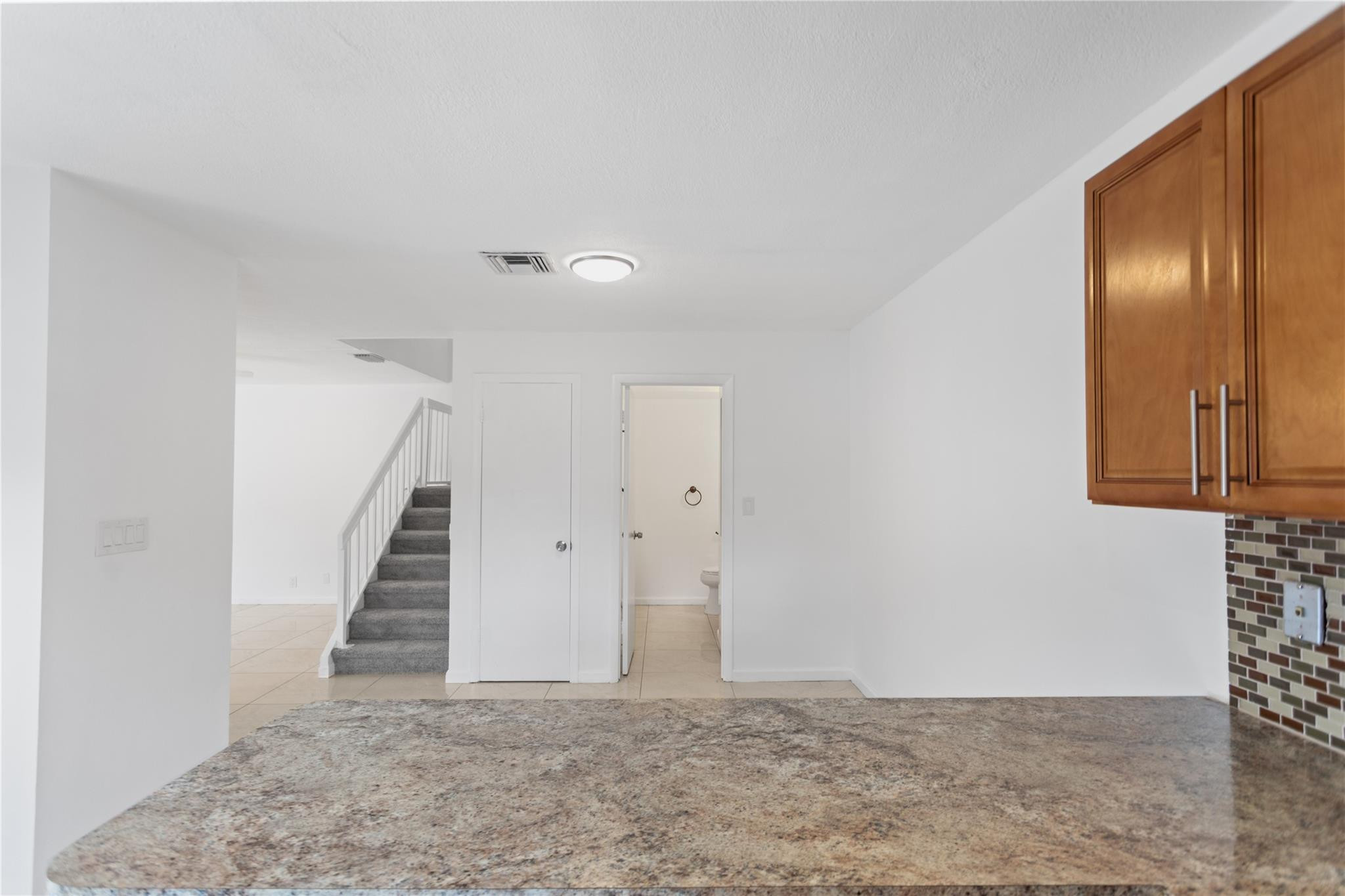VILLAS AT WOODLAND GREENS - Residential
