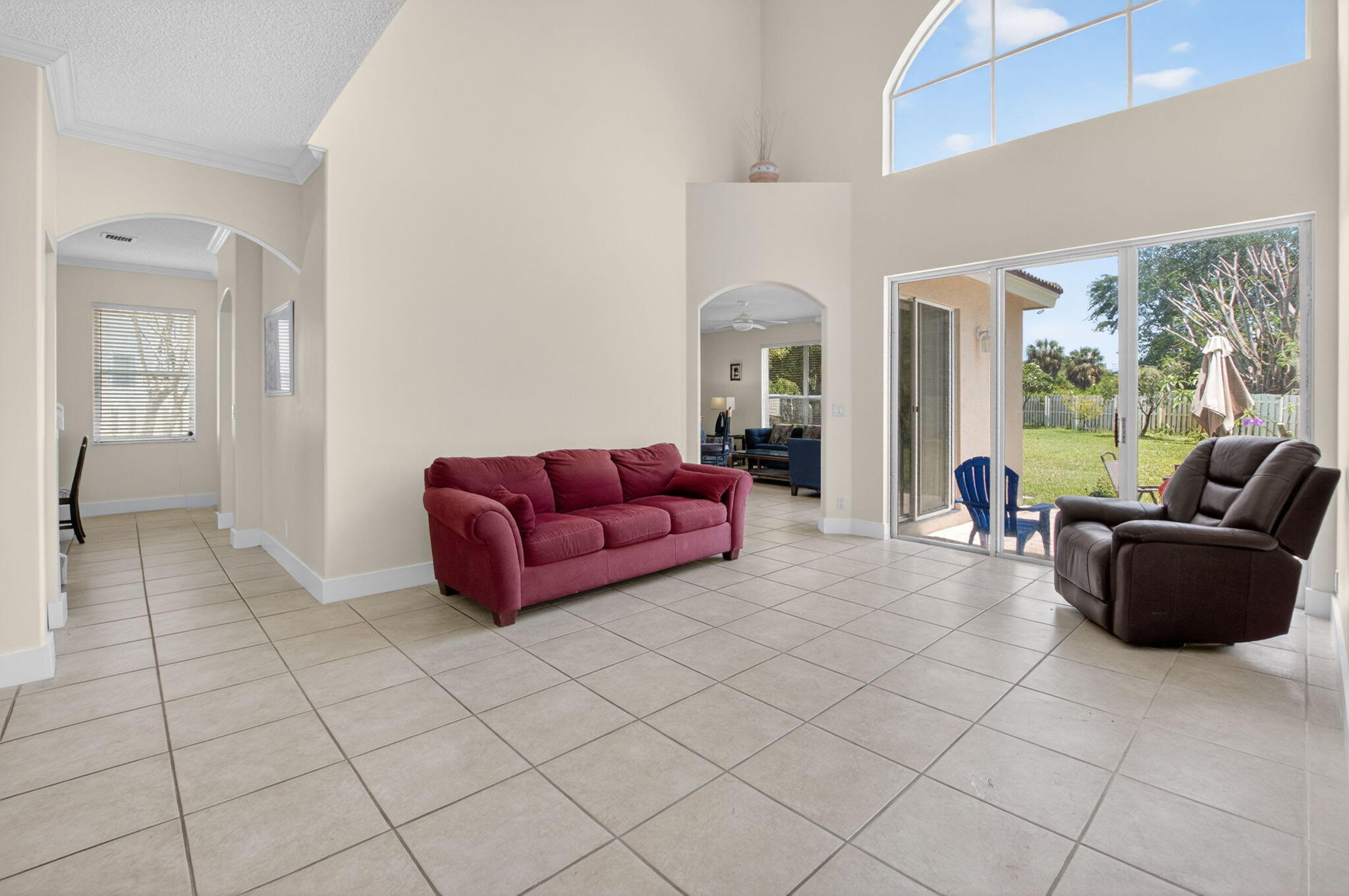 6207 Shadow Tree Lane