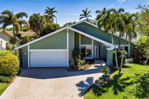 4928 Rabbit Hollow Drive, Boca Raton, FL MLS: R11074258