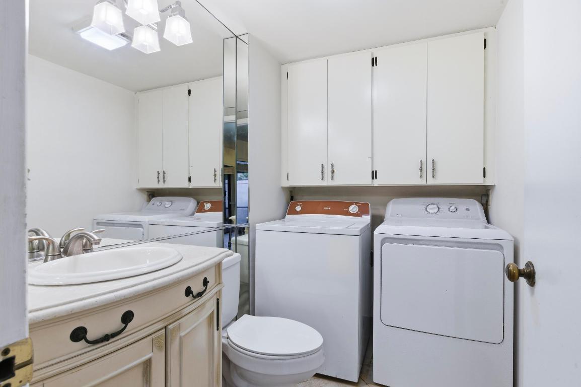 HERITAGE VILLAGE OF P B LAKES - Residential