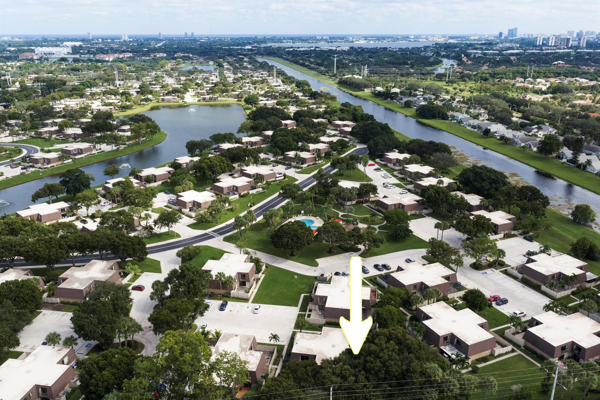 HERITAGE VILLAGE OF P B L - Residential