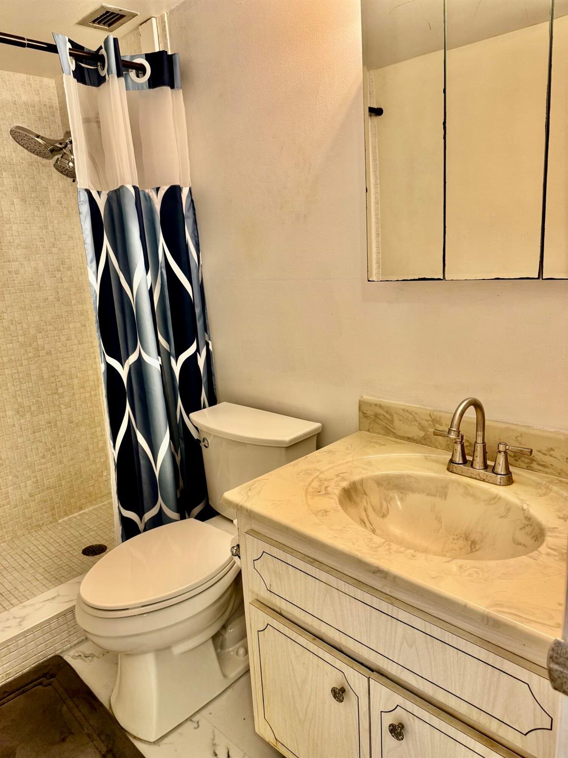 BOCA TEECA CONDO 3 - Residential Lease