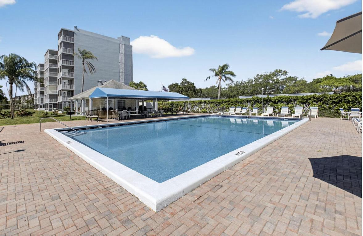 BOCA TEECA CONDO 3 - Residential Lease