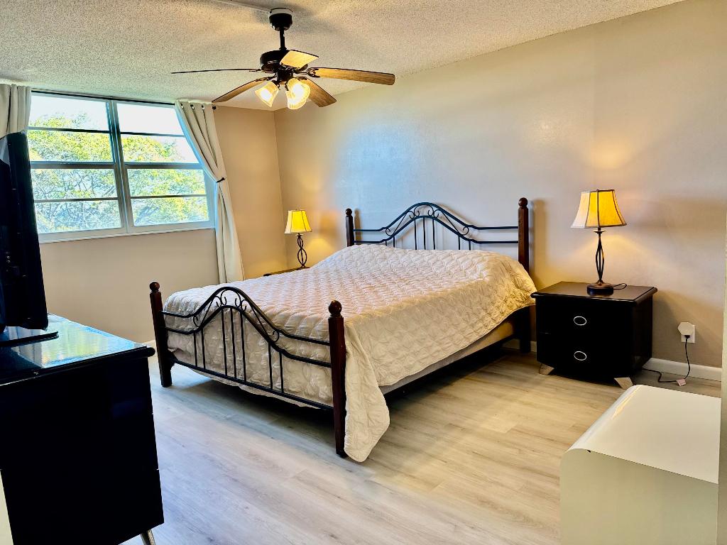 BOCA TEECA CONDO 3 - Residential Lease