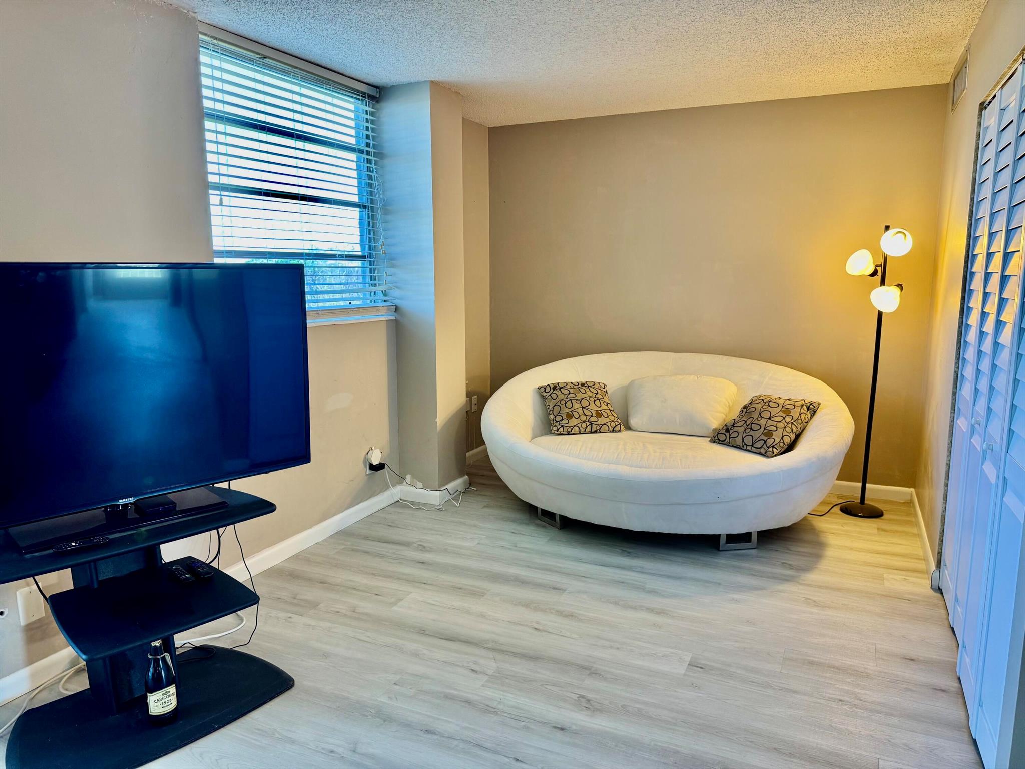 BOCA TEECA CONDO 3 - Residential Lease