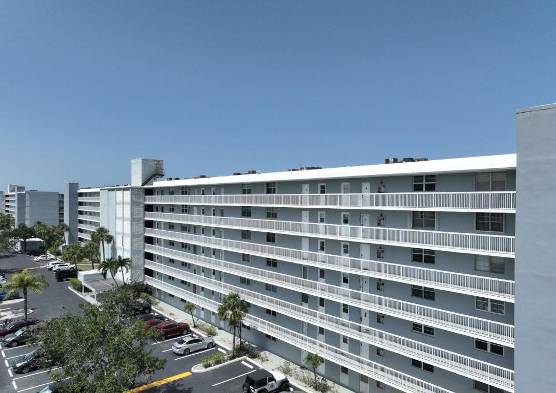 BOCA TEECA CONDO 3 - Residential Lease