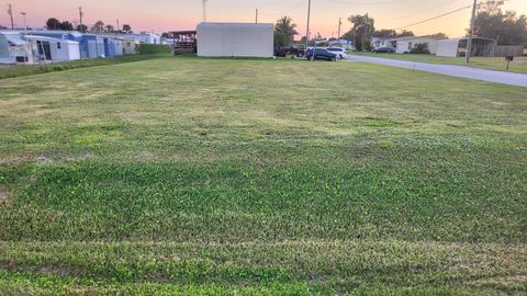 1021 Jerdik Drive NW  FL 33471