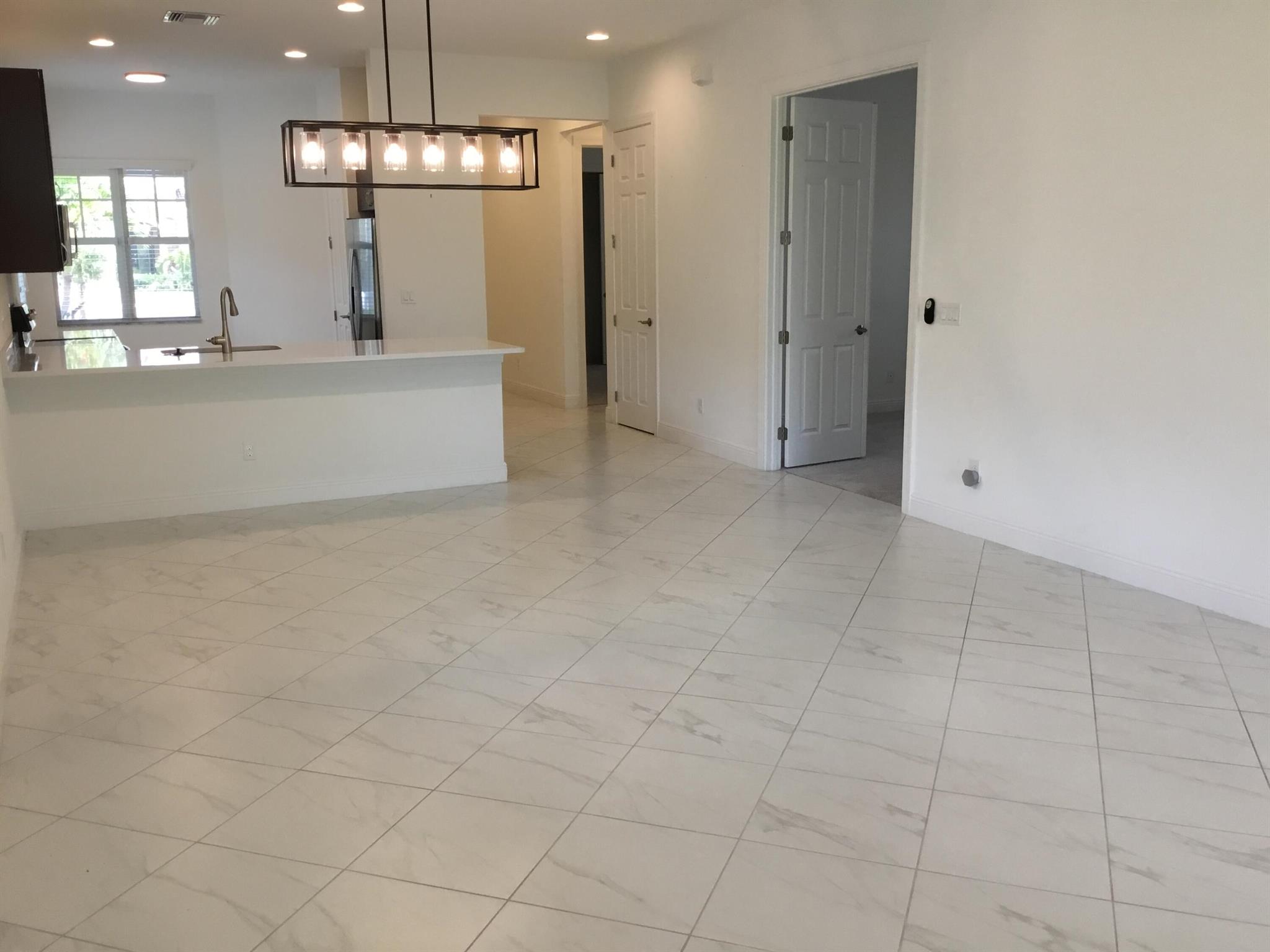 VERANO SOUTH PUD 1 - POD - Residential Lease
