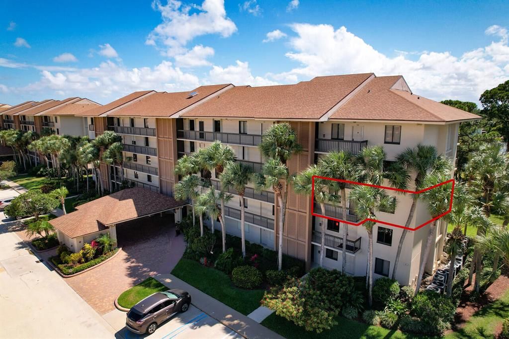 Photo of 2001 Marina Isle 306 Way #306, Jupiter, FL 33477 (MLS # R10860148)