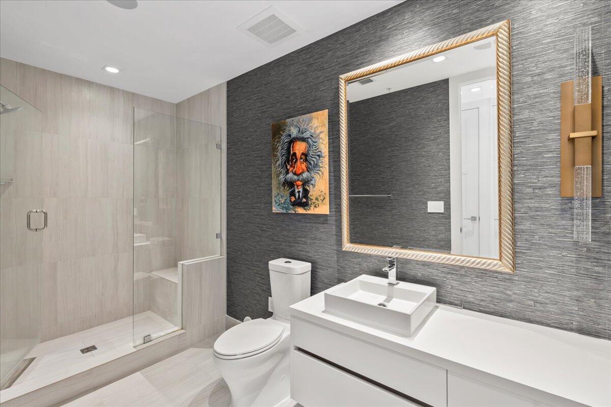 TOWER 155 CONDO - Residential