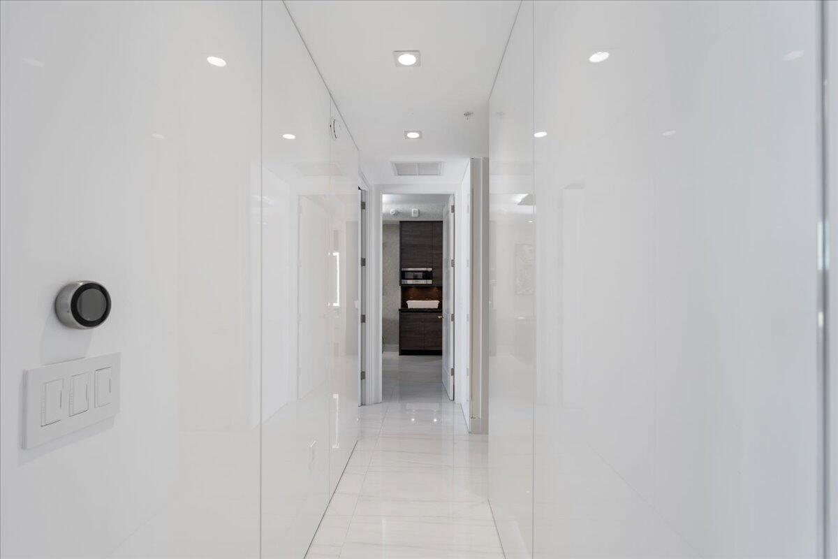 TOWER 155 CONDO - Residential