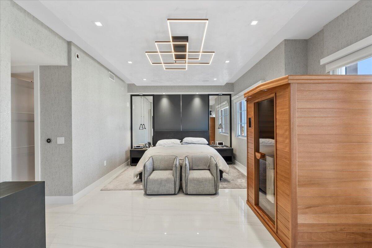 TOWER 155 CONDO - Residential