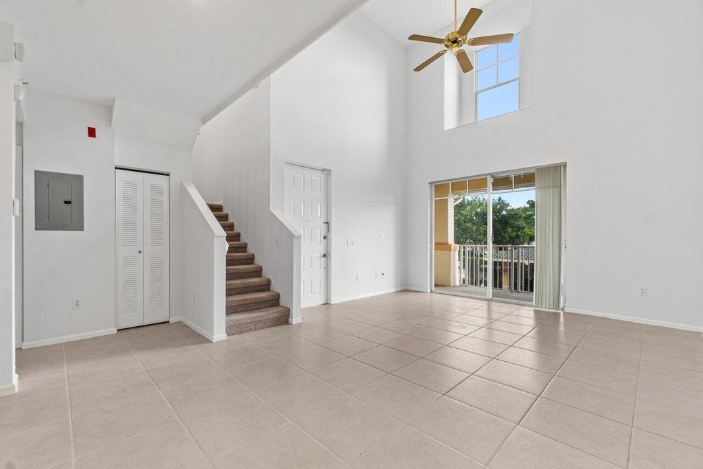 Photo of 4784 S Central Boulevard #21, Jupiter, FL 33458 (MLS # R11108941)