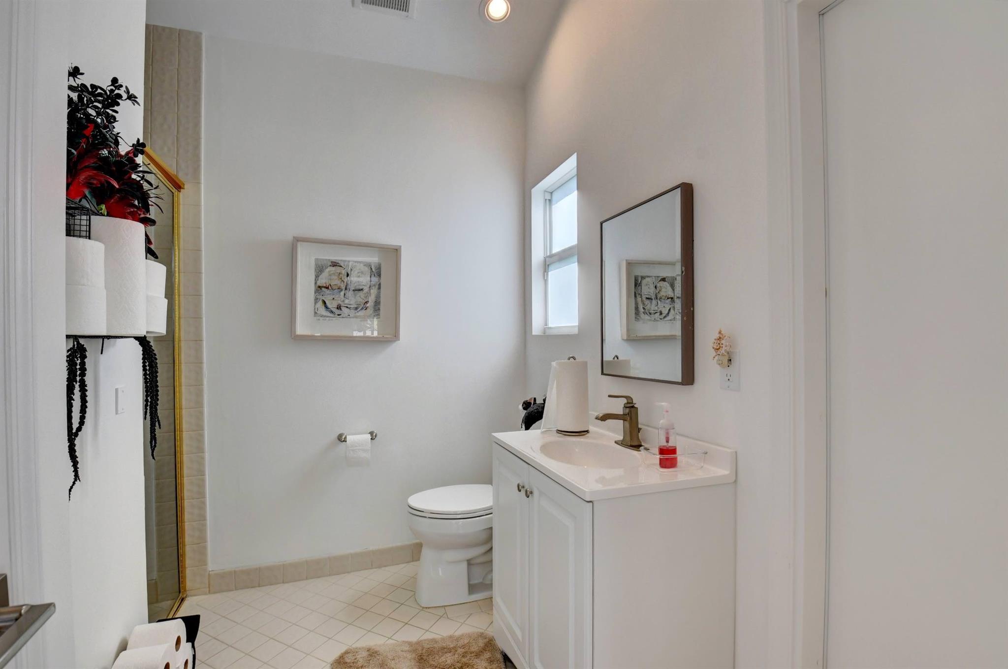 ST ANDREWS COUNTRY CLUB - Residential