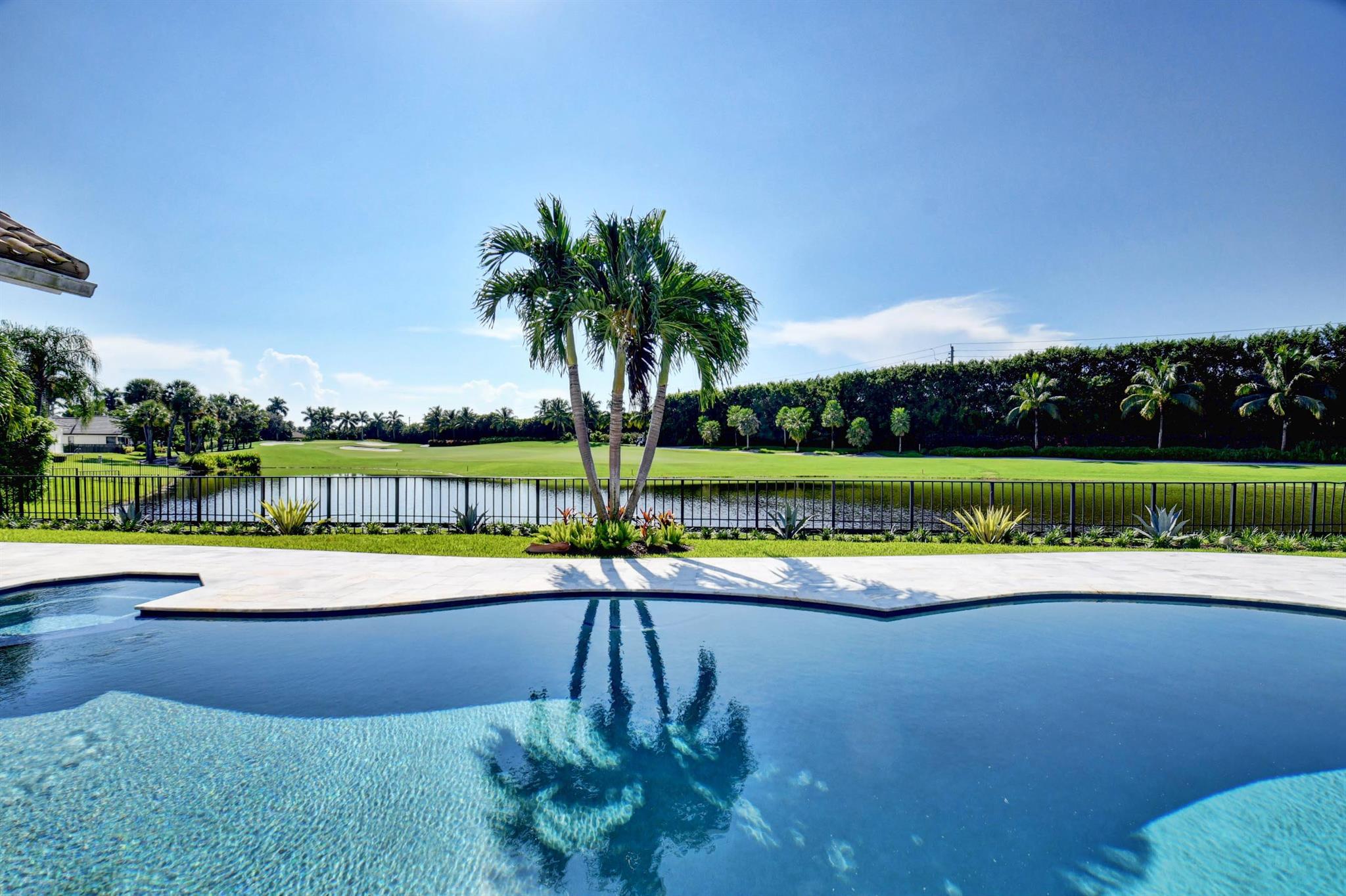 ST ANDREWS COUNTRY CLUB - Residential