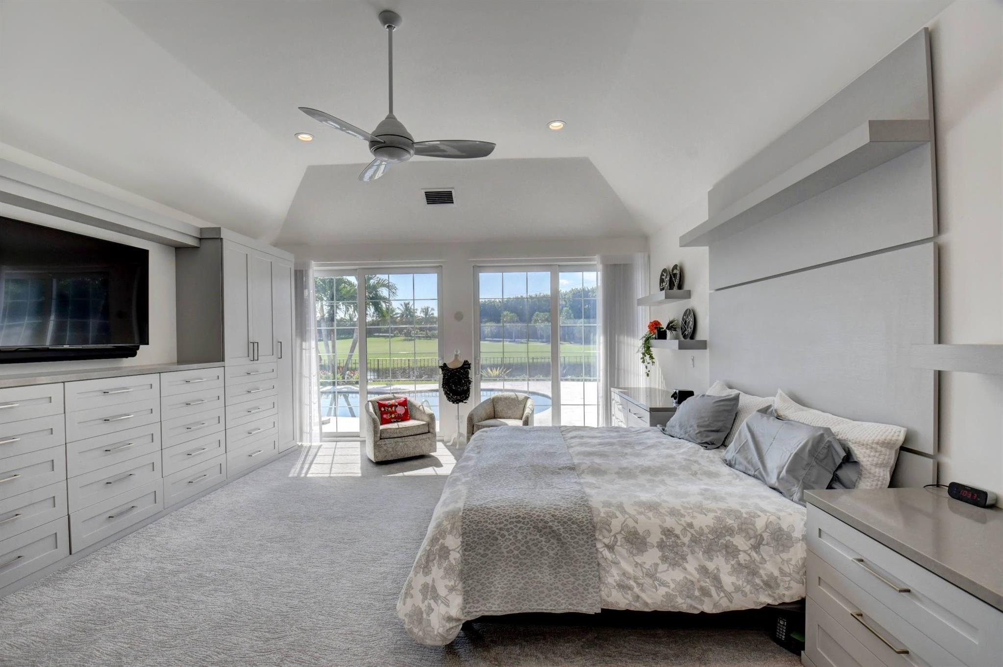 ST ANDREWS COUNTRY CLUB - Residential