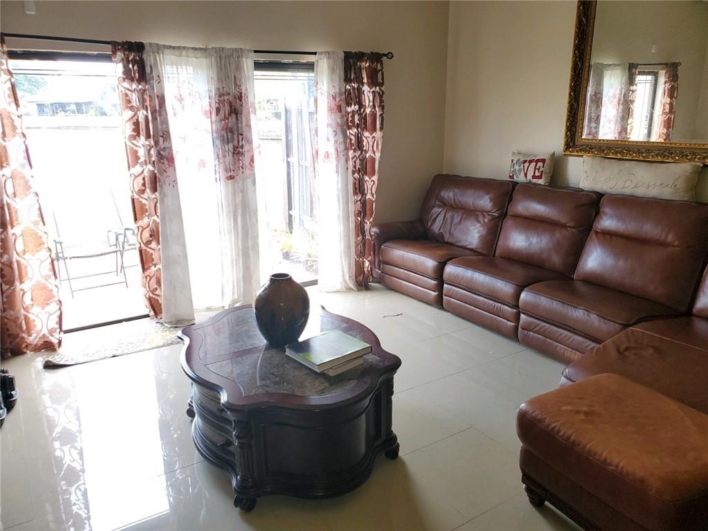 LA MIRAGE - Residential