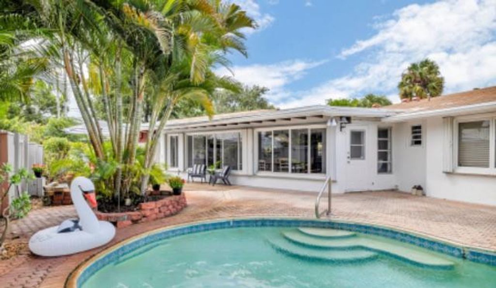 Photo of 4412 NE 21st Avenue #2, Fort Lauderdale, FL 33308 (MLS # F10472141)