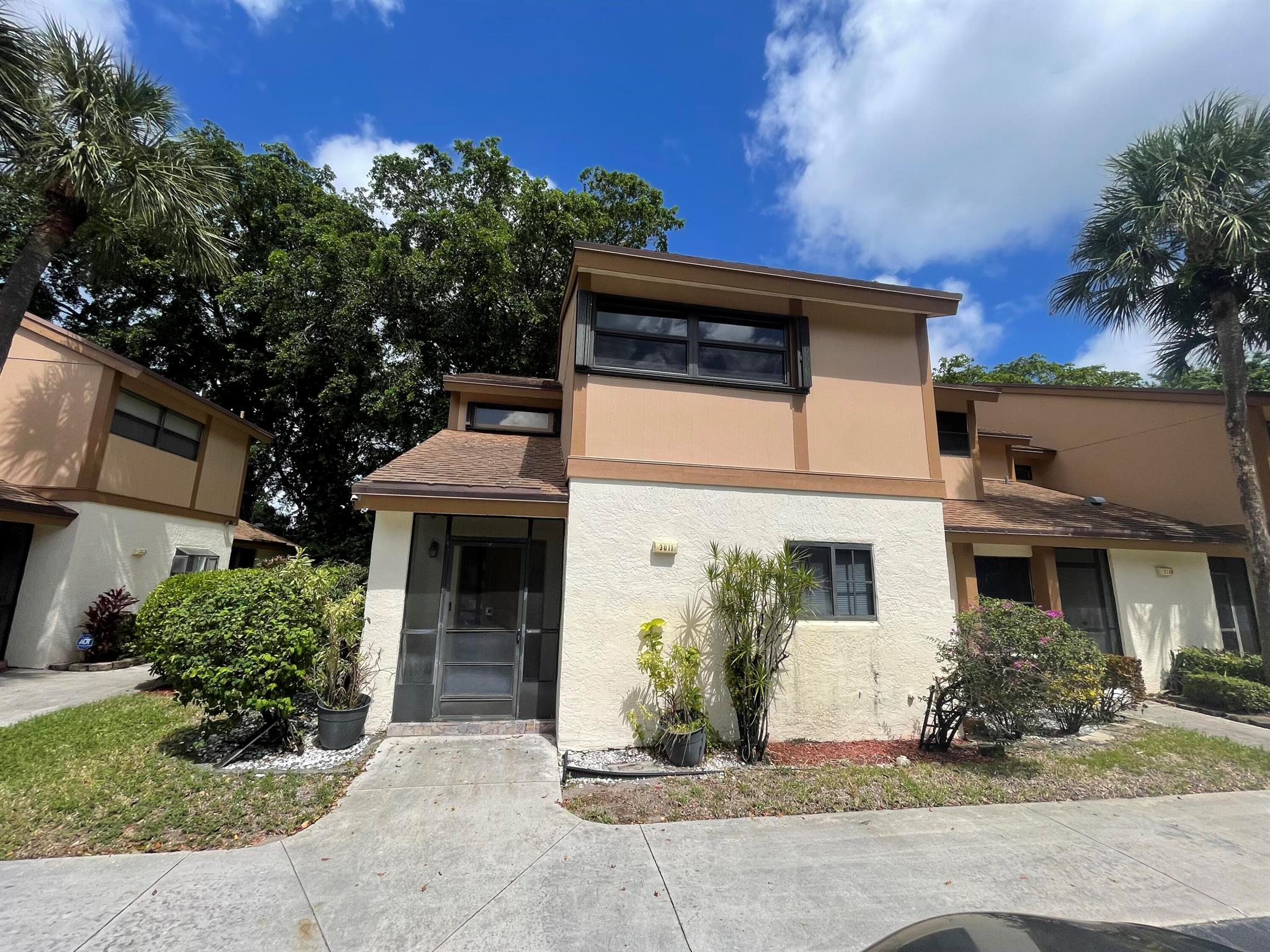 TARTAN COCONUT CREEK PHAS - Residential