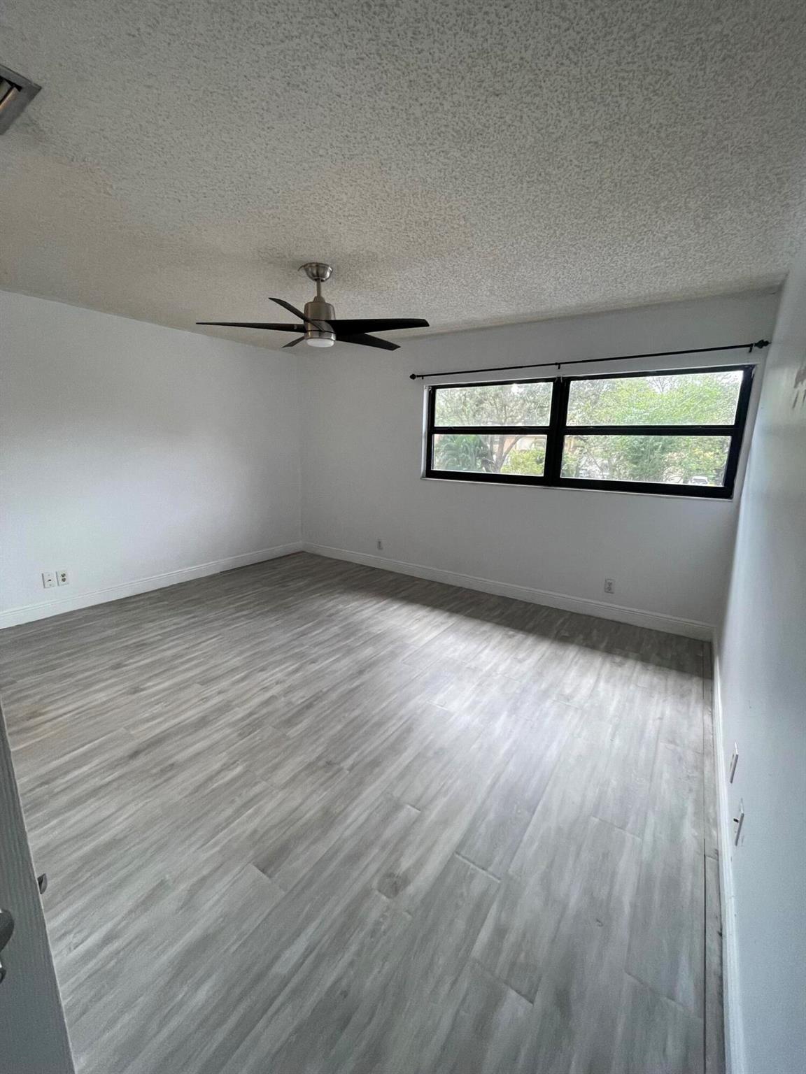 TARTAN COCONUT CREEK PHAS - Residential