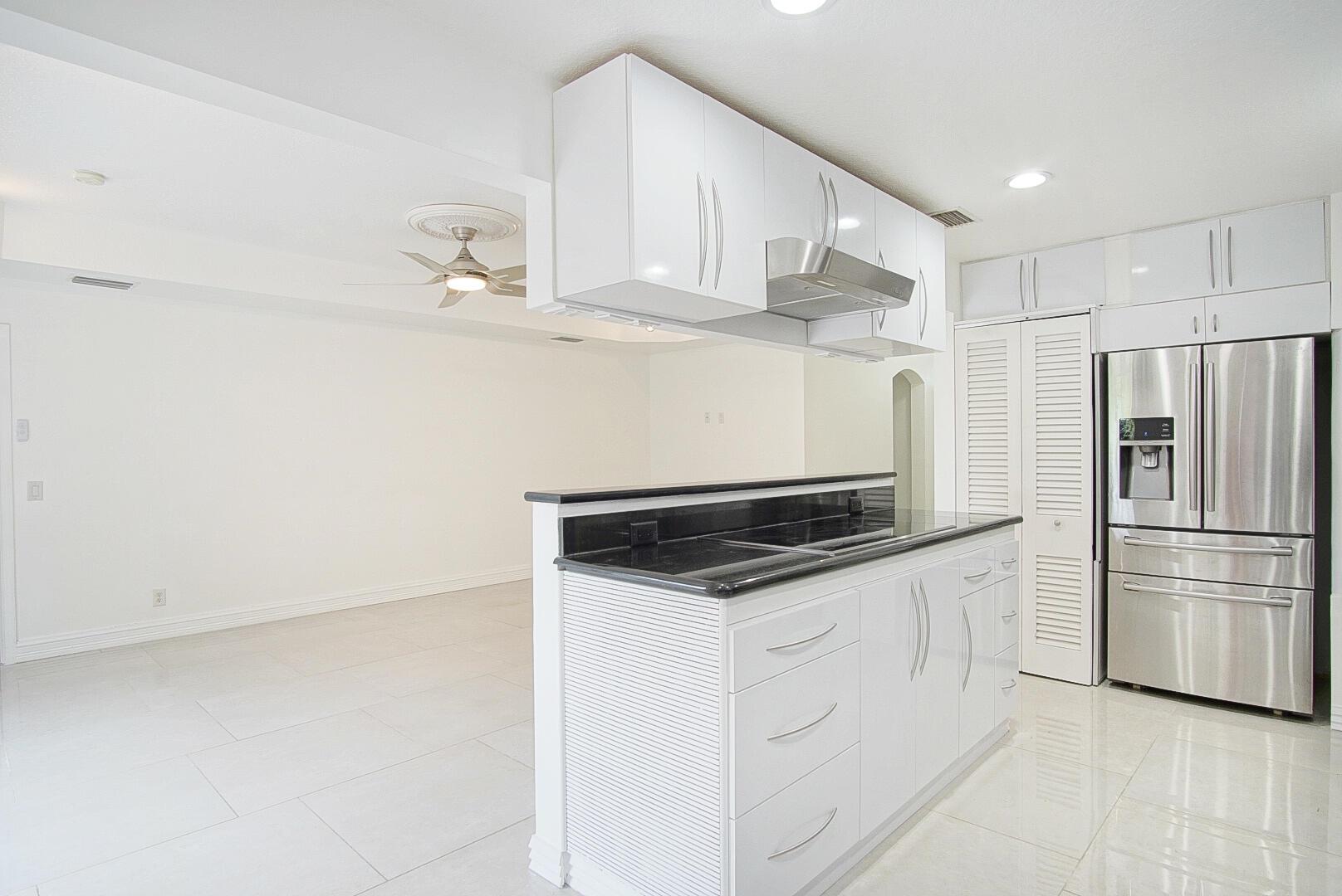 MURRAY COVE - Residential