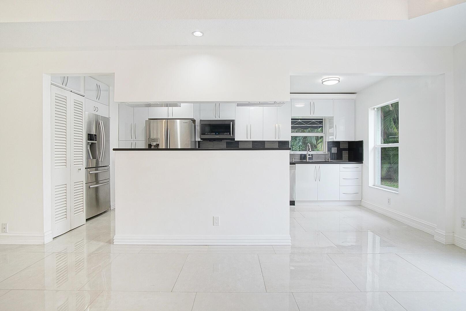 MURRAY COVE - Residential