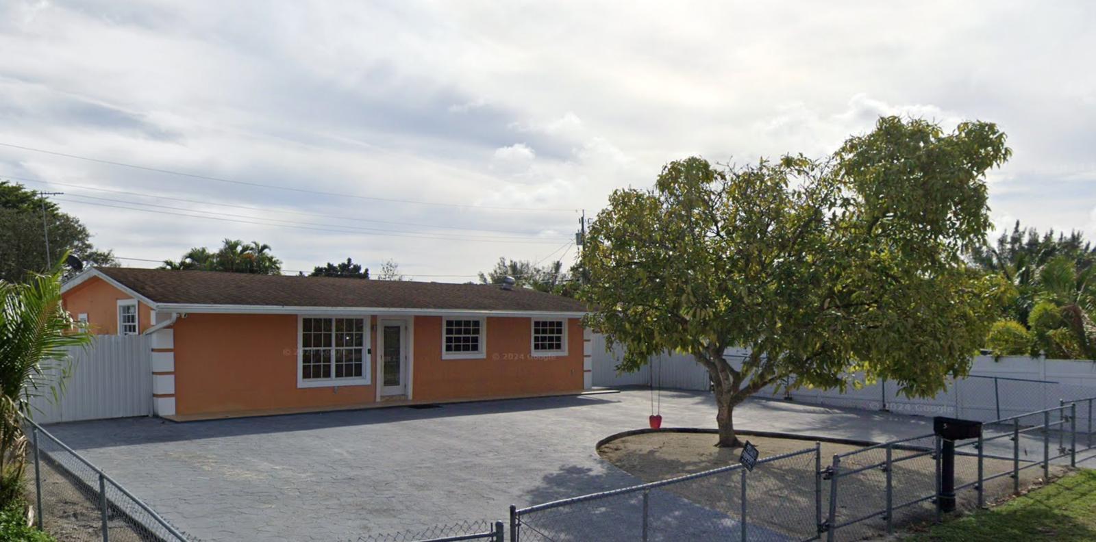 LAKE BELVEDERE EST. - Residential Lease