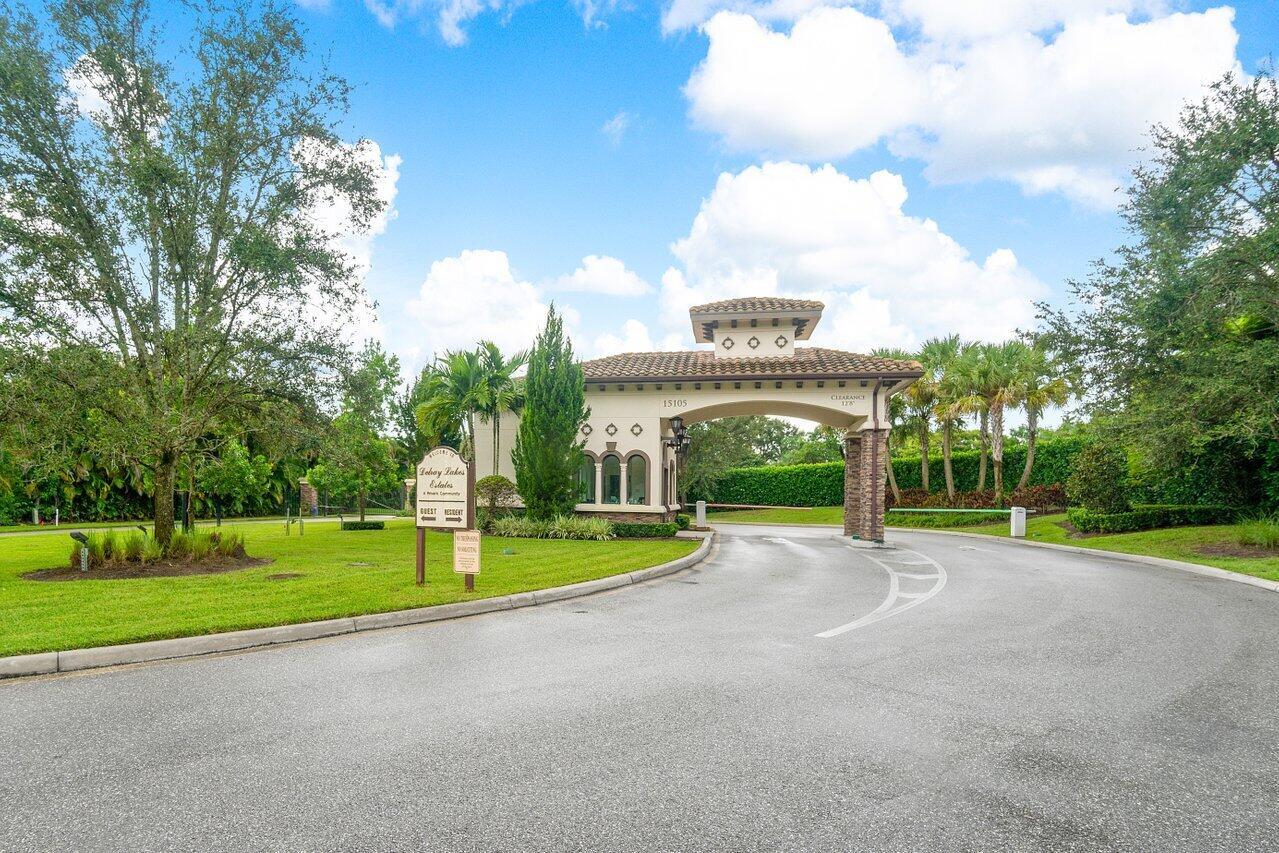 DELRAY LAKES EST - Residential