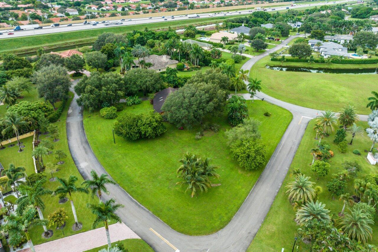 DELRAY LAKES EST - Residential