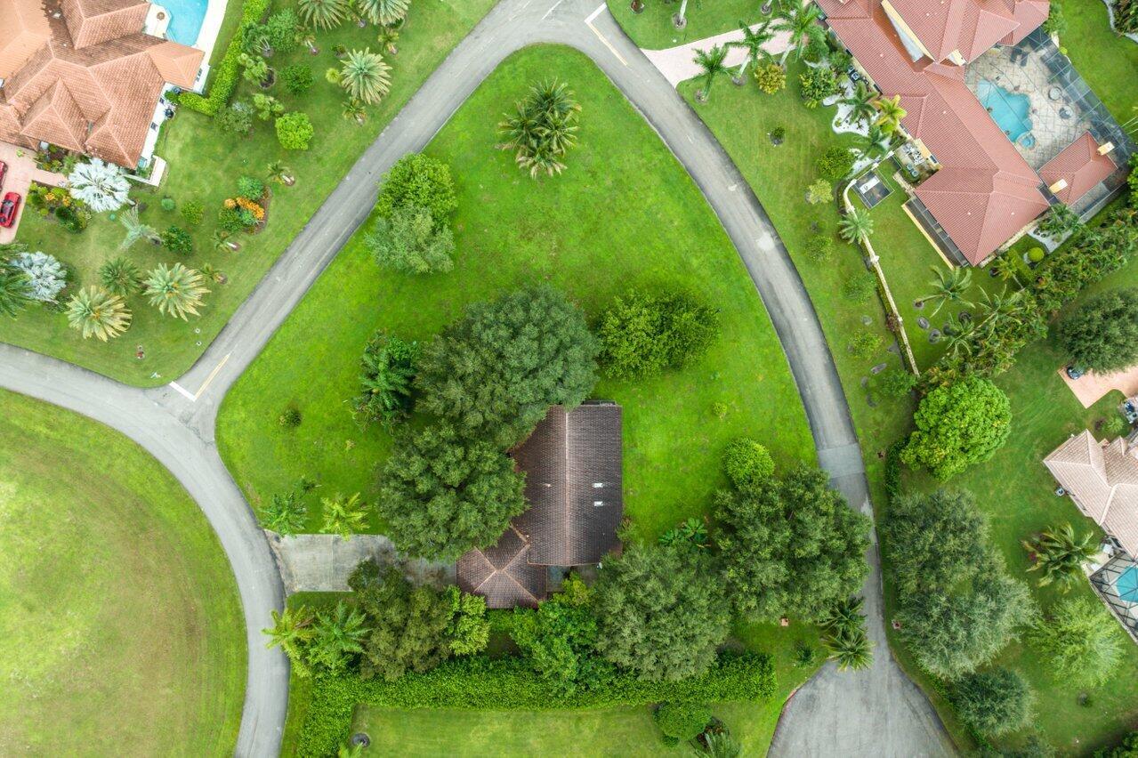 DELRAY LAKES EST - Residential