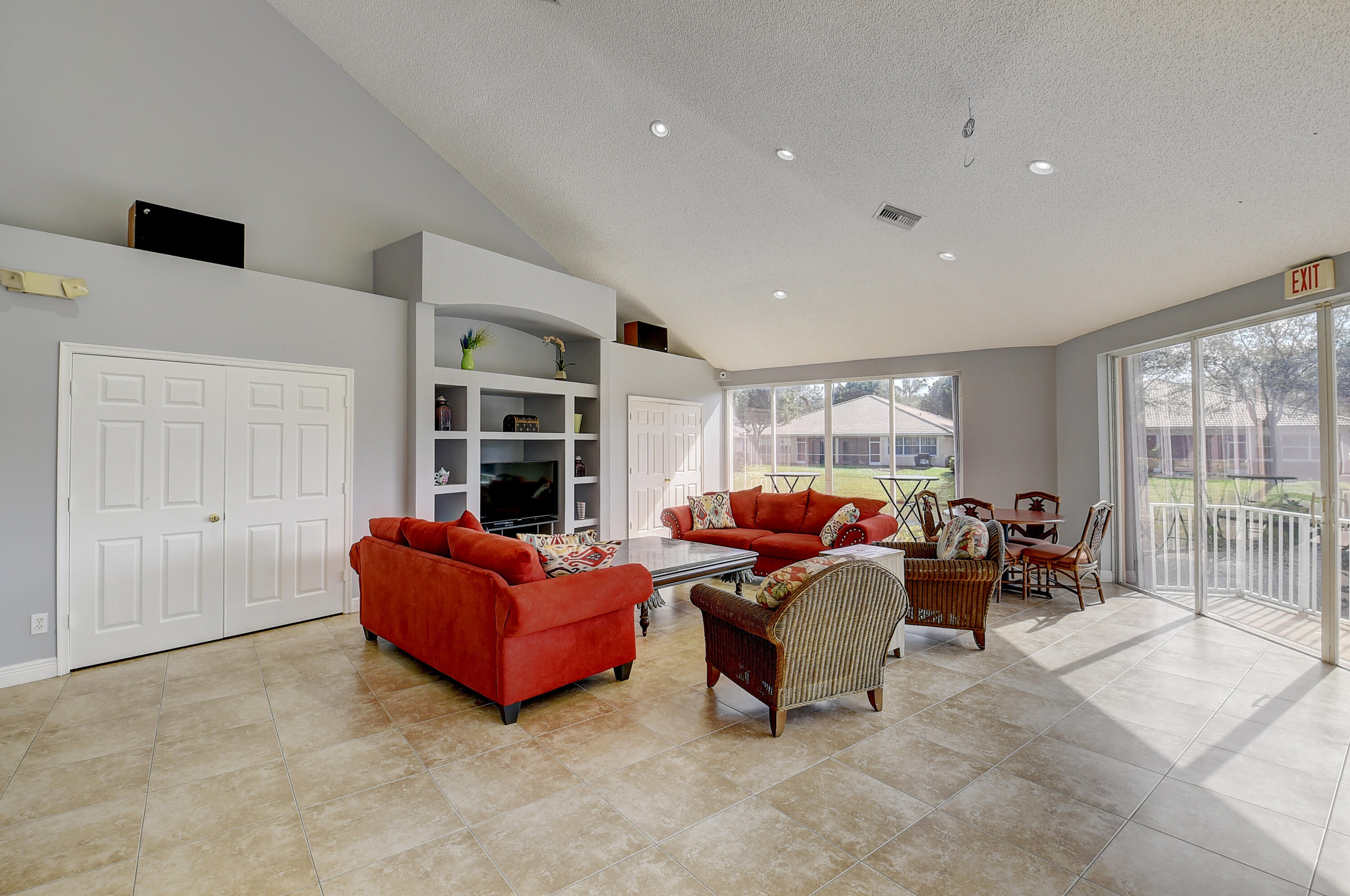 CORAL TRACE - Residential