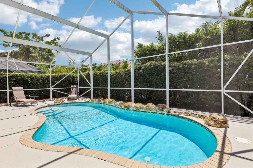 Photo of 5258 NW 112th Terrace, Coral Springs, FL 33076 (MLS # B26044807)