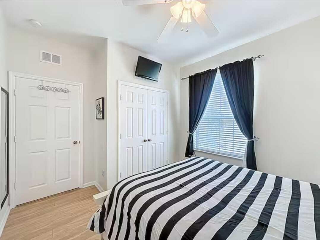 VENTURA AT WINDSOR HILLS - Residential
