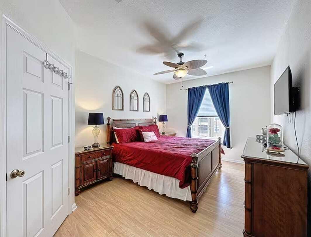 VENTURA AT WINDSOR HILLS - Residential
